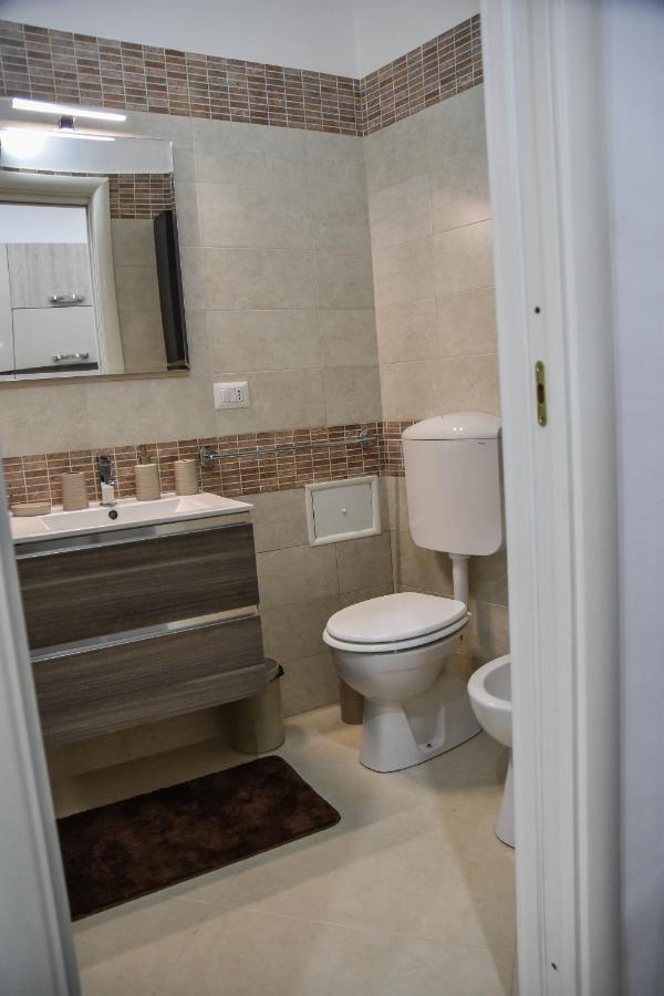 Casa Dell Arco Apartment Bari Kültér fotó