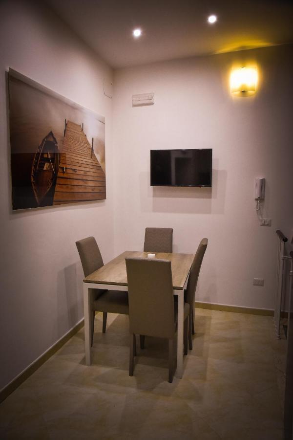 Casa Dell Arco Apartment Bari Kültér fotó