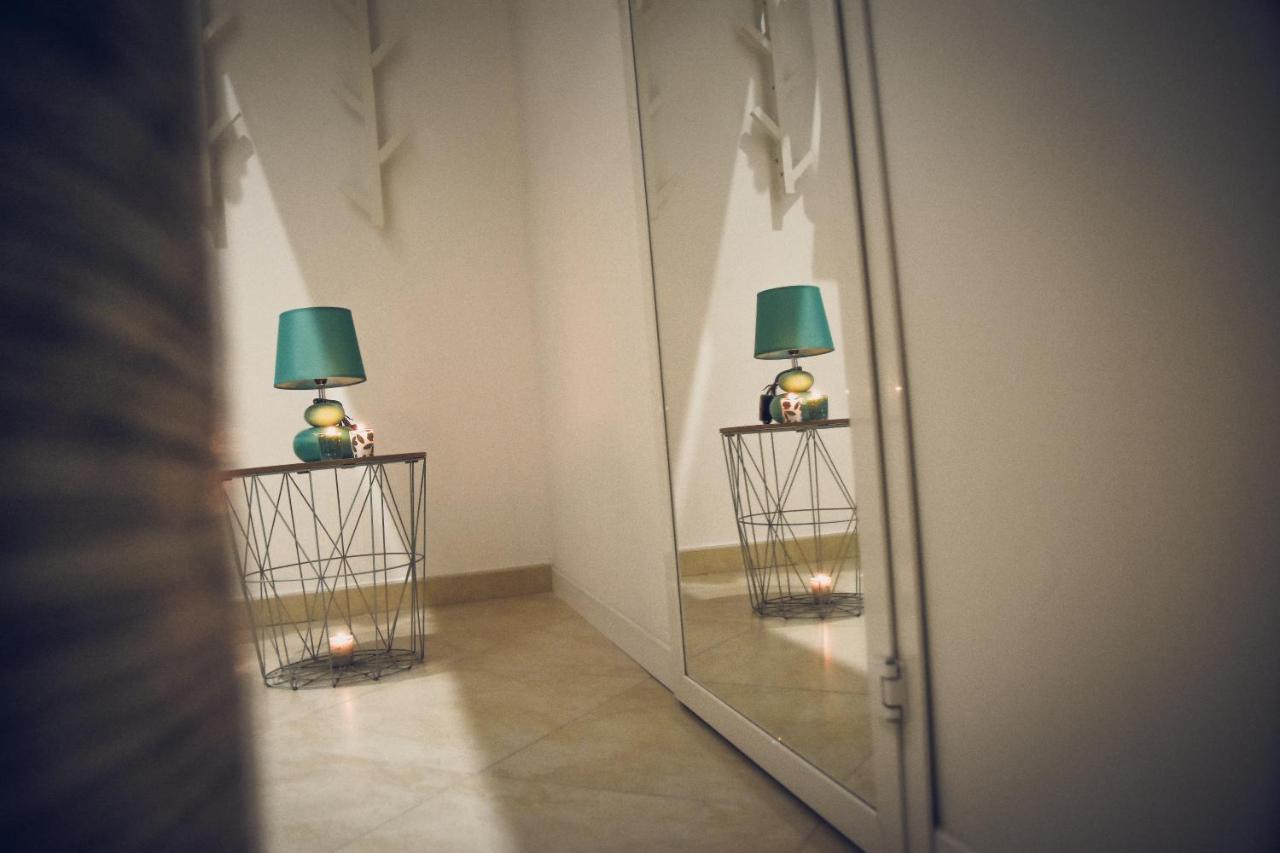 Casa Dell Arco Apartment Bari Kültér fotó